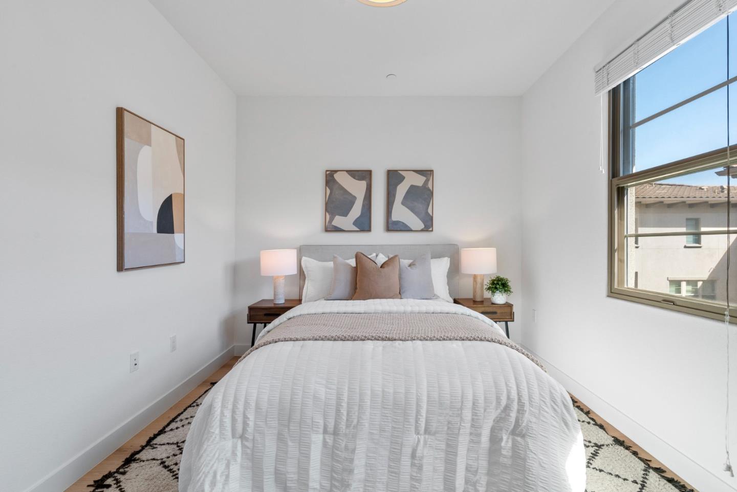 1087 Bigleaf Place 108