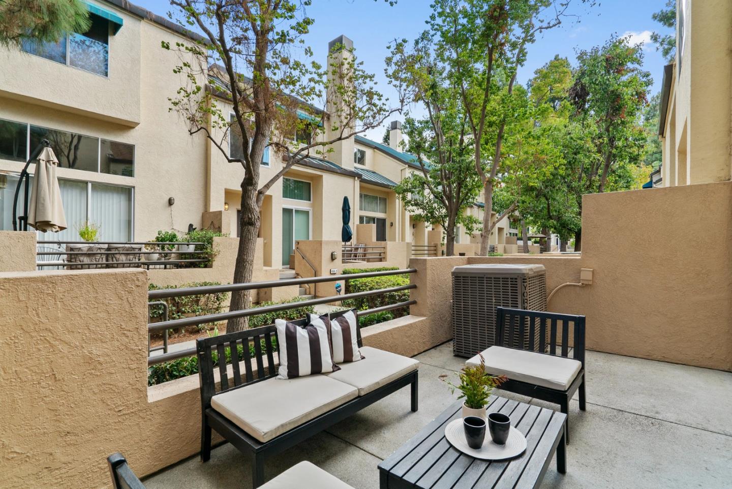 430 Galleria Drive 2