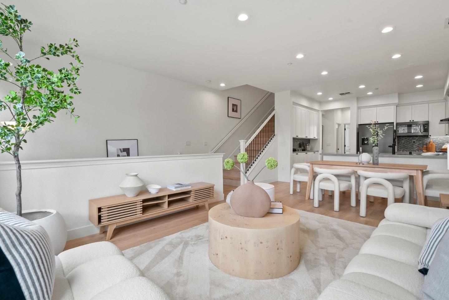 4443 Lick Mill Boulevard