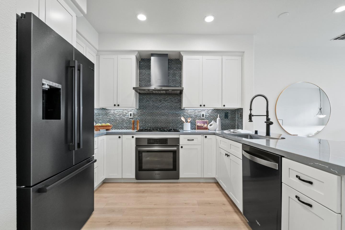 4443 Lick Mill Boulevard