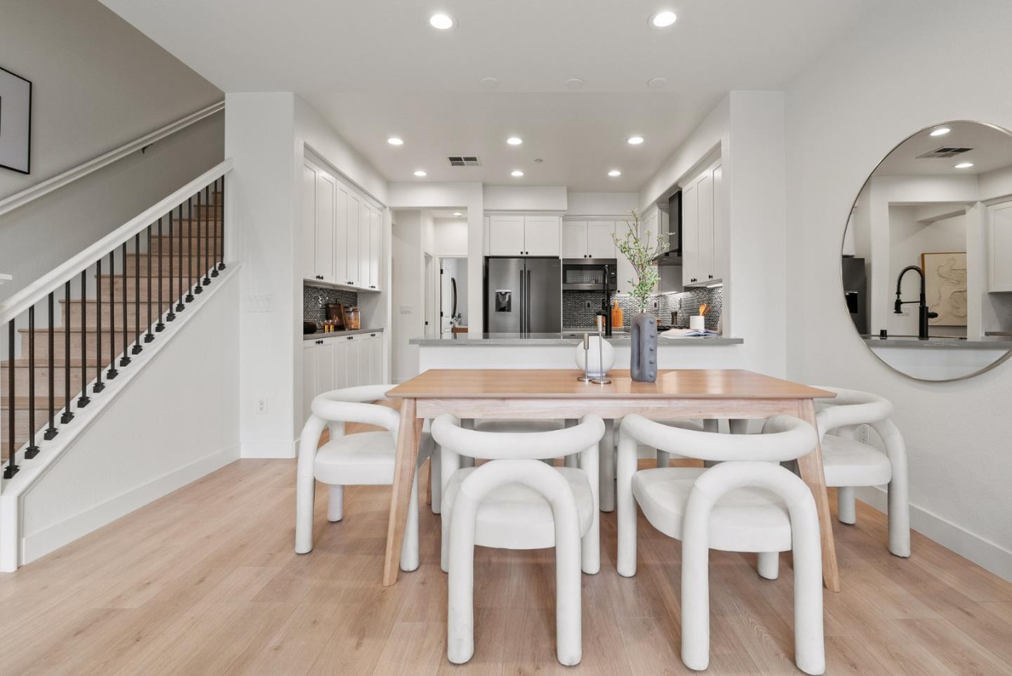 4443 Lick Mill Boulevard