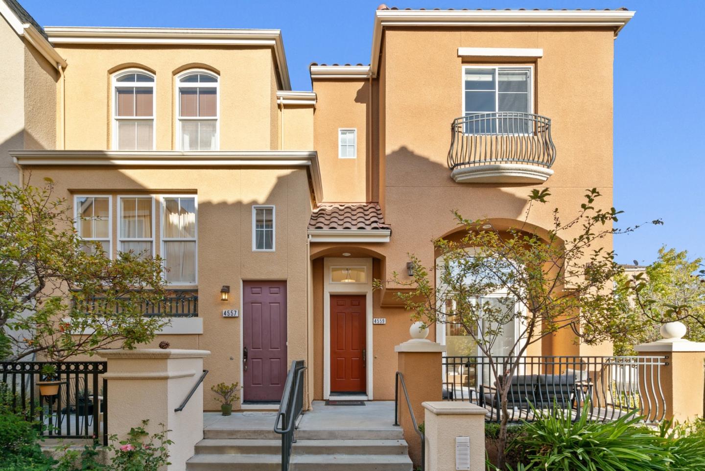 4559 Laird Circle