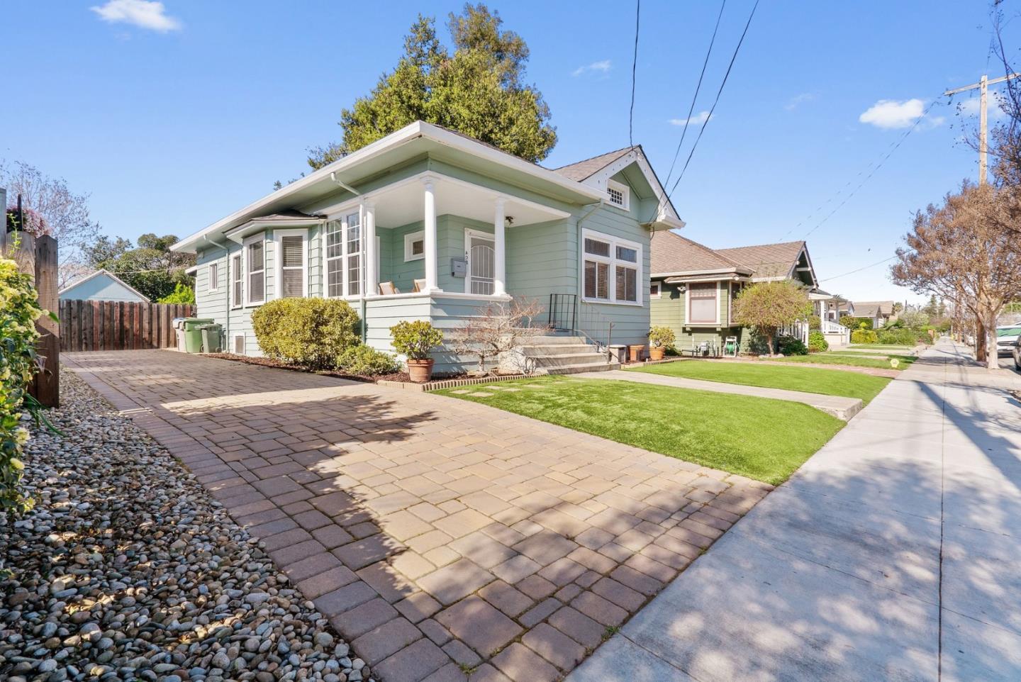 403 North 12th Street