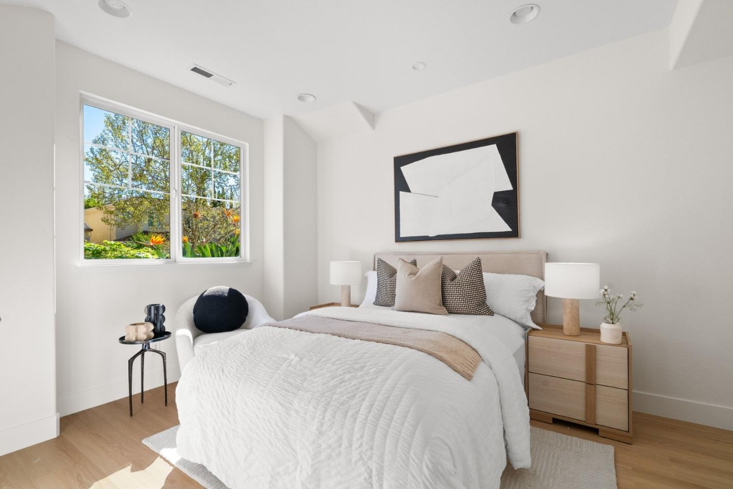 3937 Emerald Isle Lane