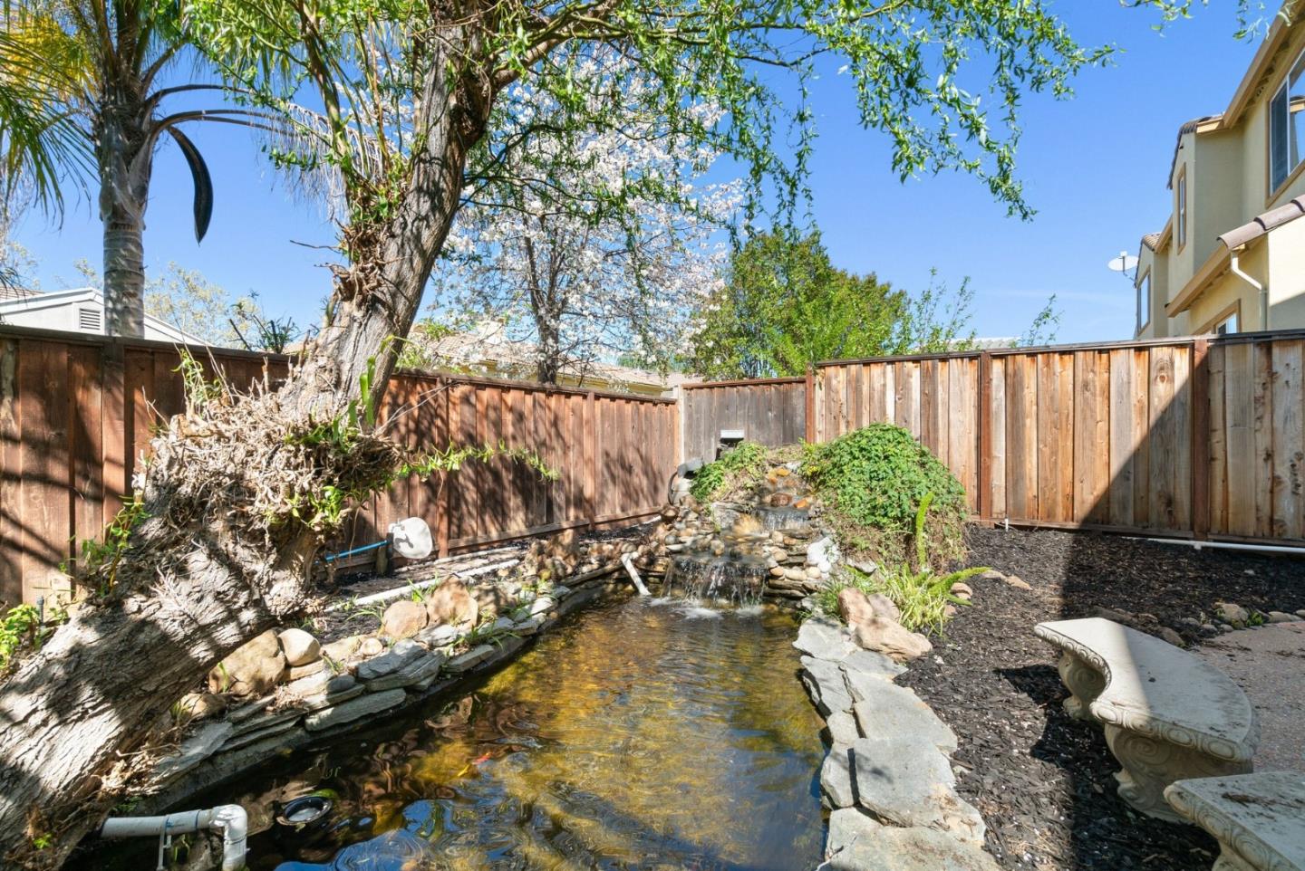 3937 Emerald Isle Lane