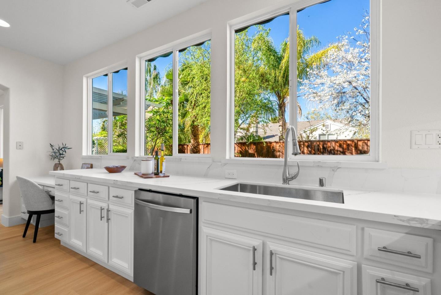 3937 Emerald Isle Lane