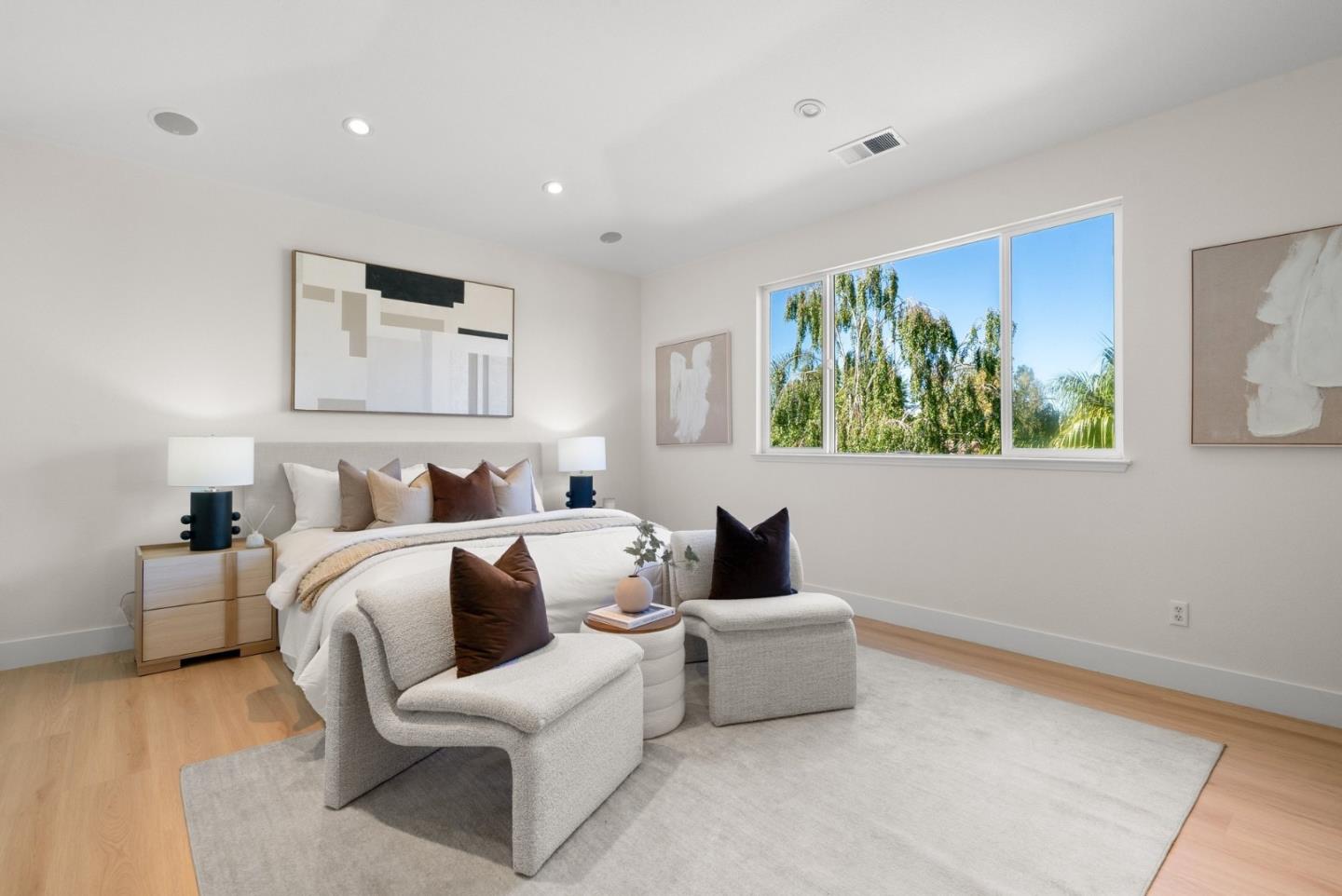 3937 Emerald Isle Lane