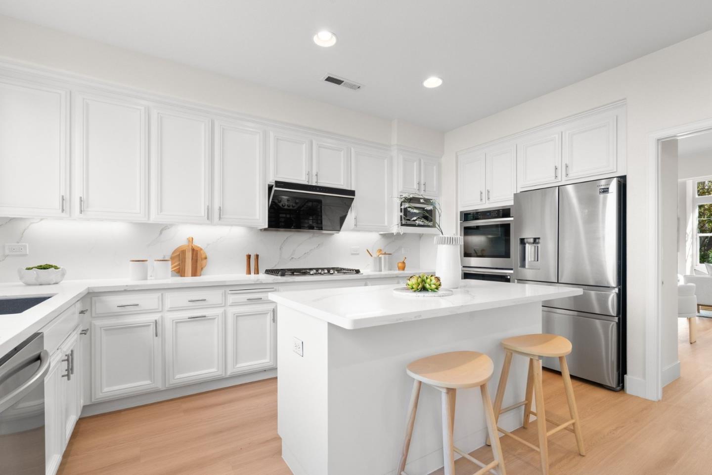 3937 Emerald Isle Lane