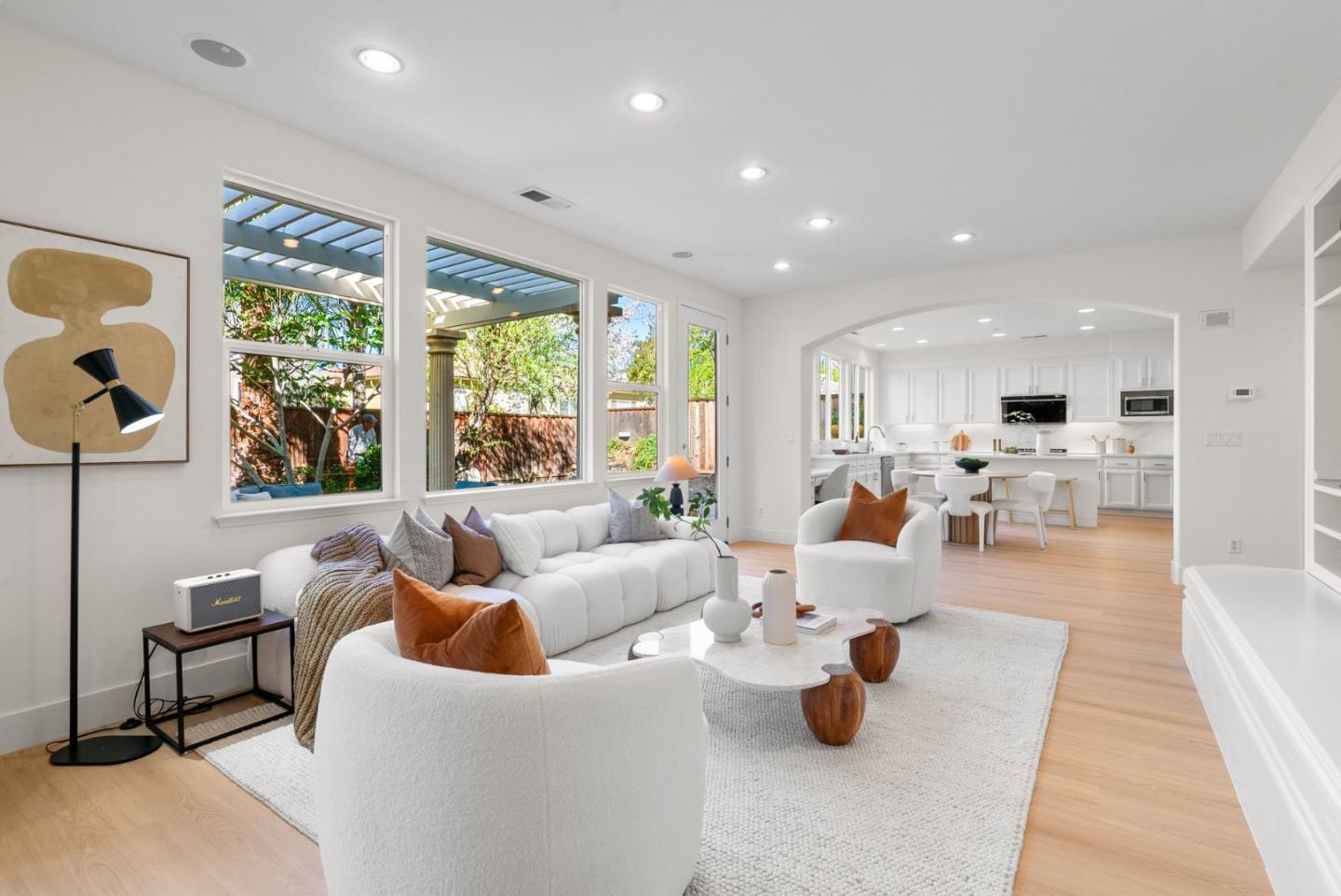 3937 Emerald Isle Lane