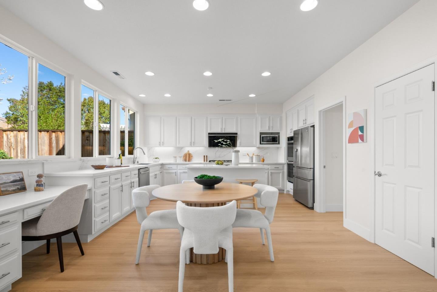 3937 Emerald Isle Lane