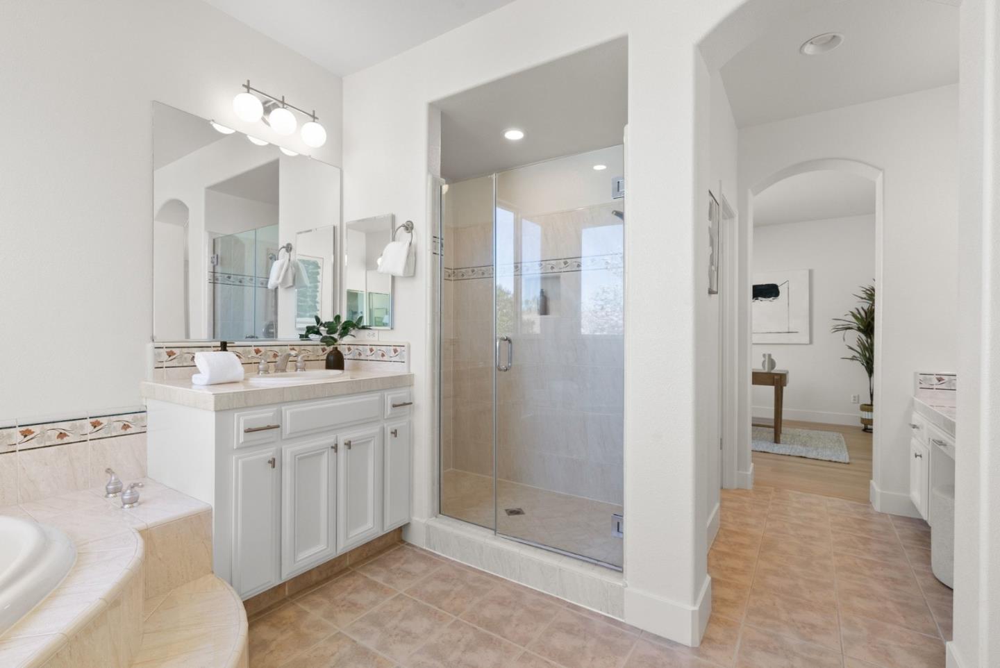 3937 Emerald Isle Lane