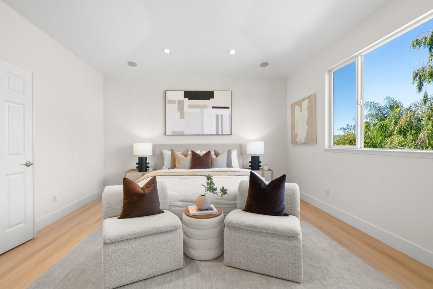 3937 Emerald Isle Lane