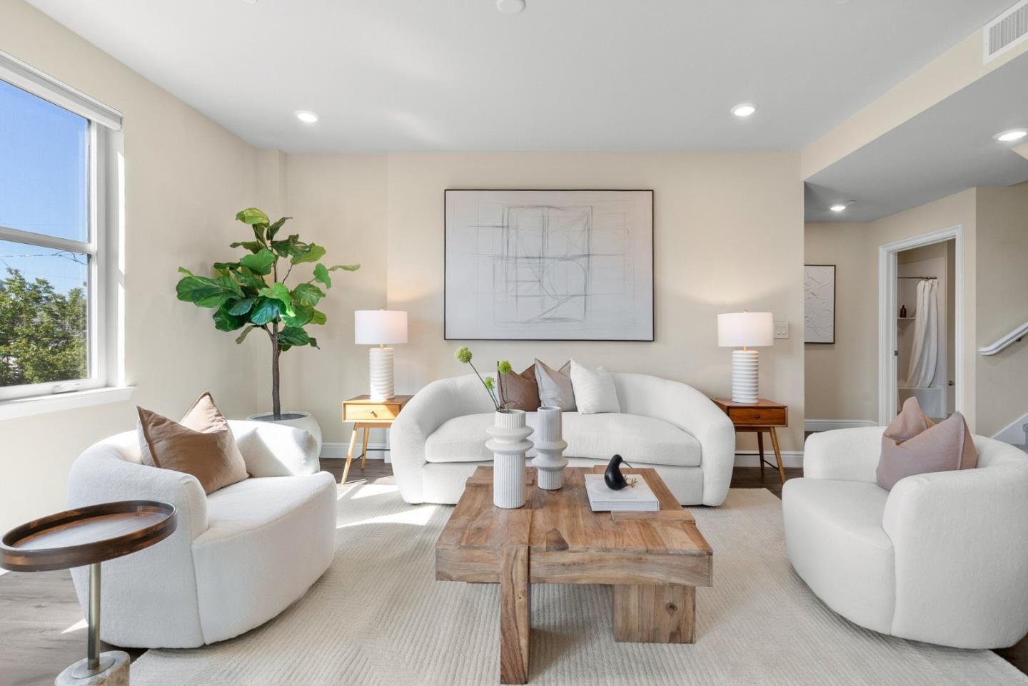 1368 El Camino Real 210