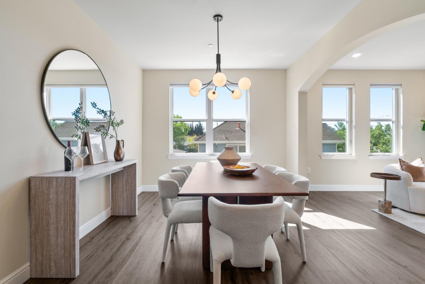 1368 El Camino Real 210