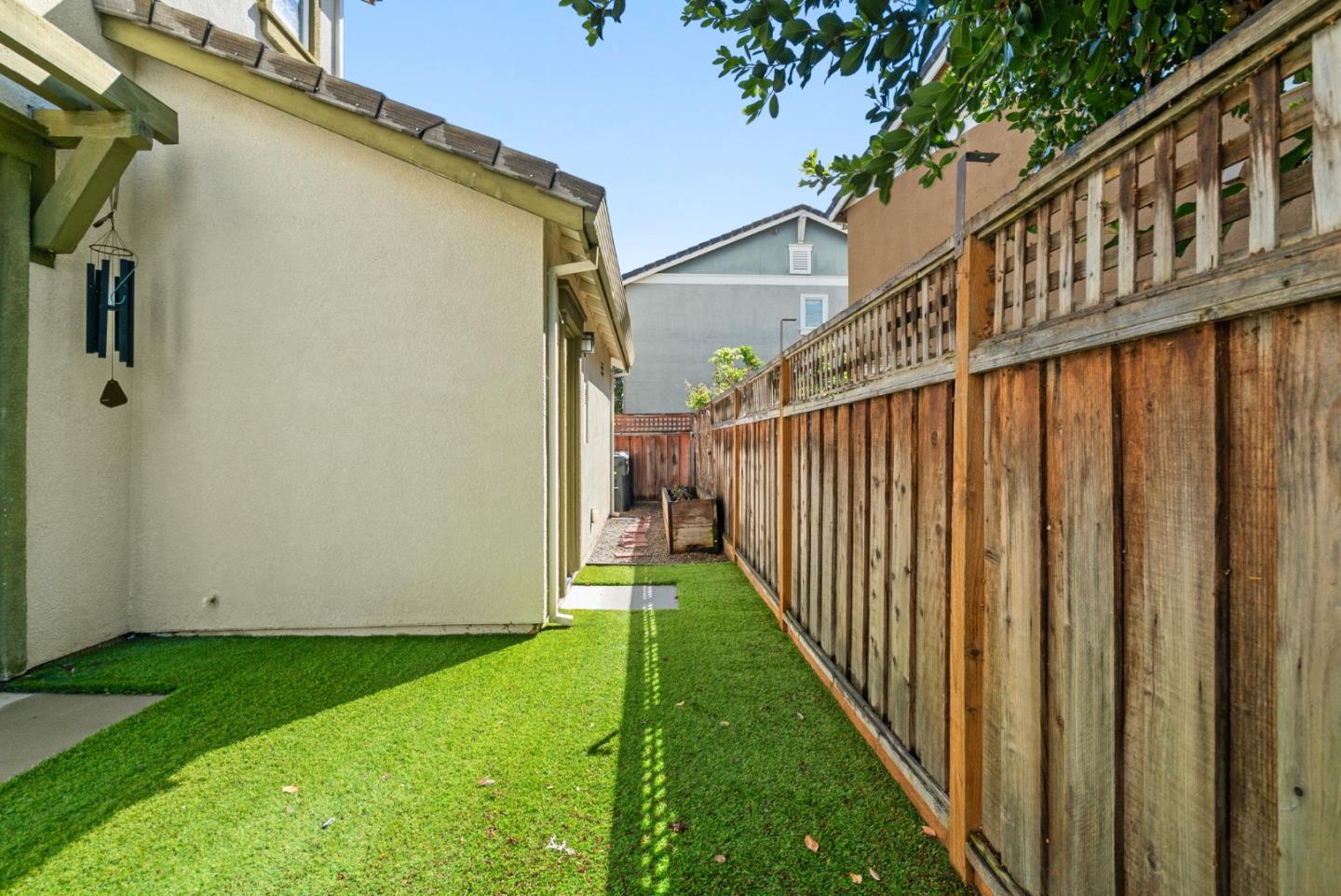 510 Sandlewood Street