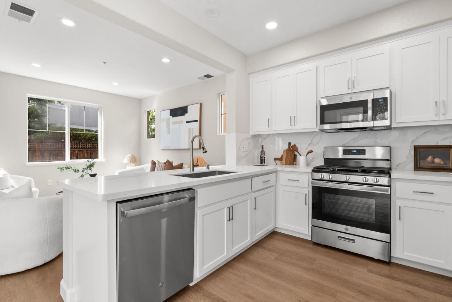 510 Sandlewood Street