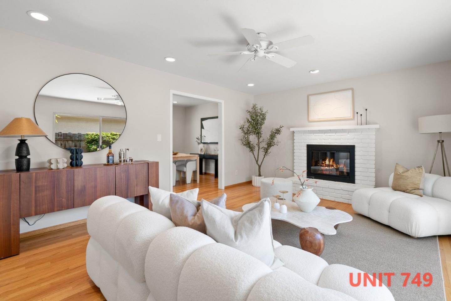 747-749 Rainbow Drive