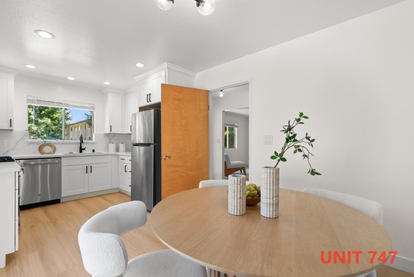 747-749 Rainbow Drive