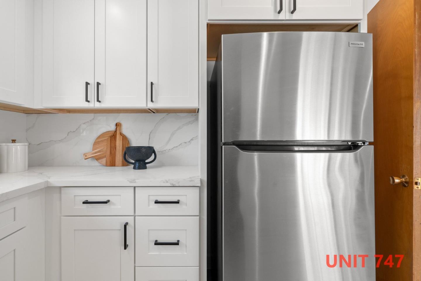 747-749 Rainbow Drive