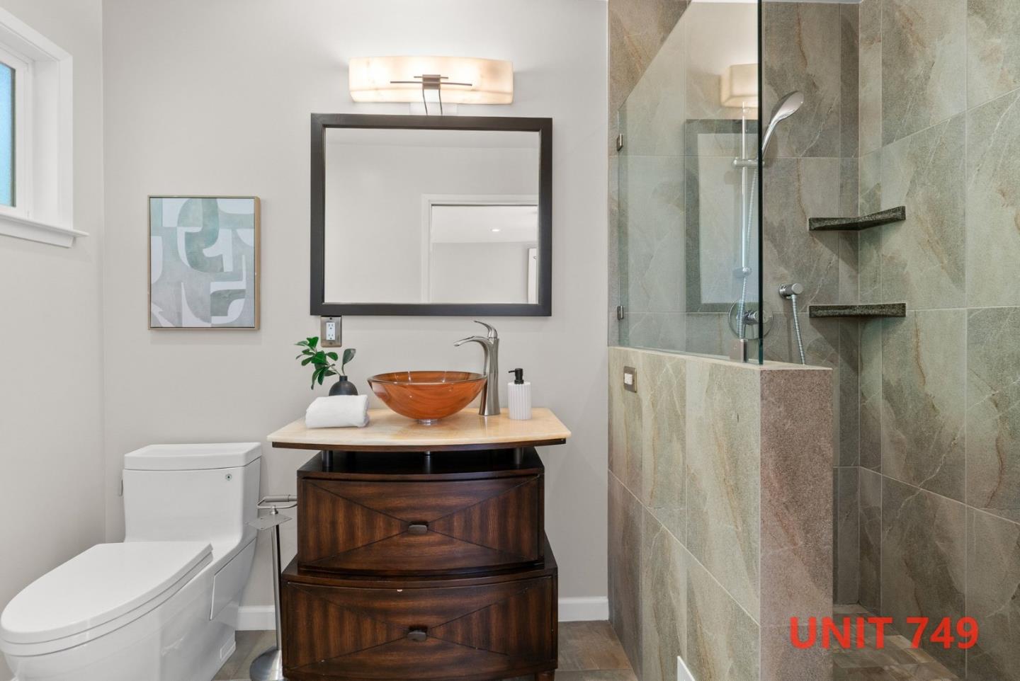 747-749 Rainbow Drive