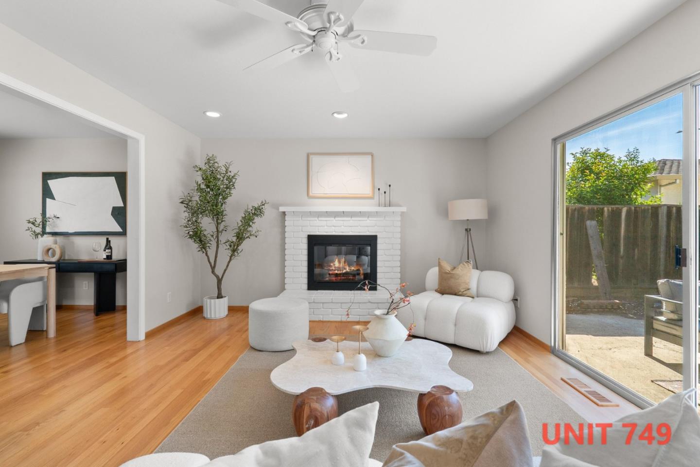 747-749 Rainbow Drive