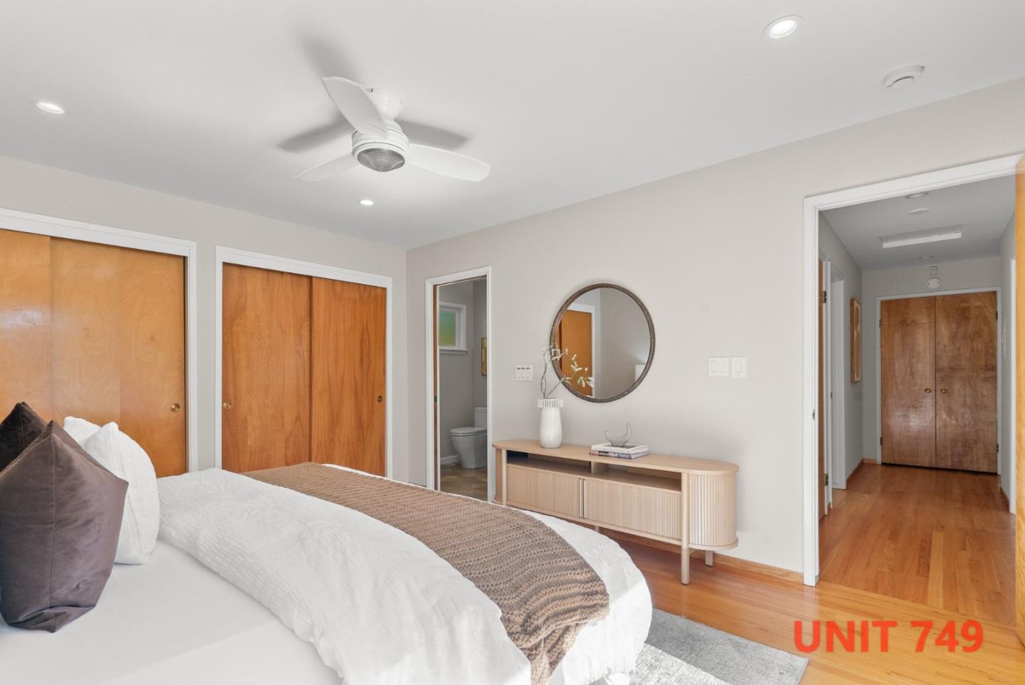 747-749 Rainbow Drive