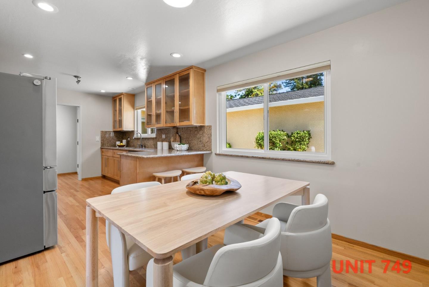 747-749 Rainbow Drive