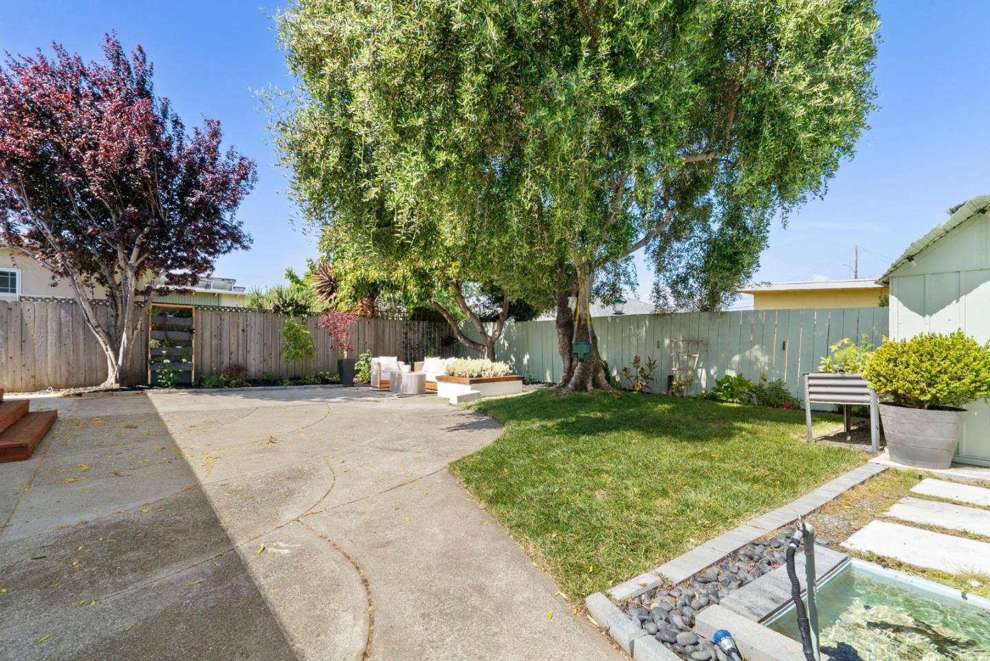 128 Fir Avenue