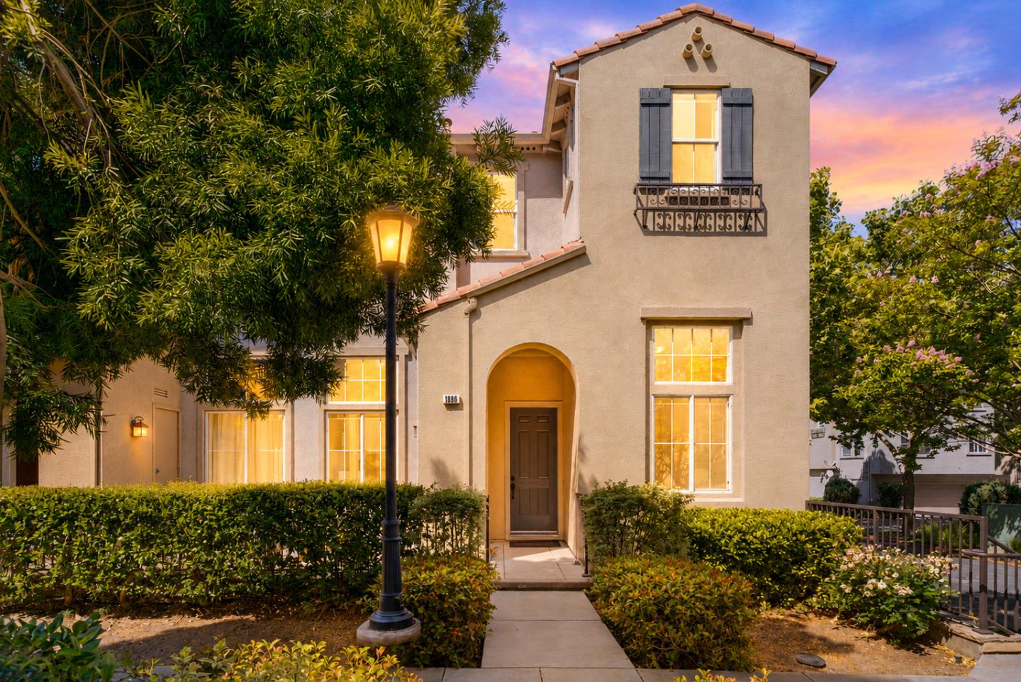1886 Garzoni Place