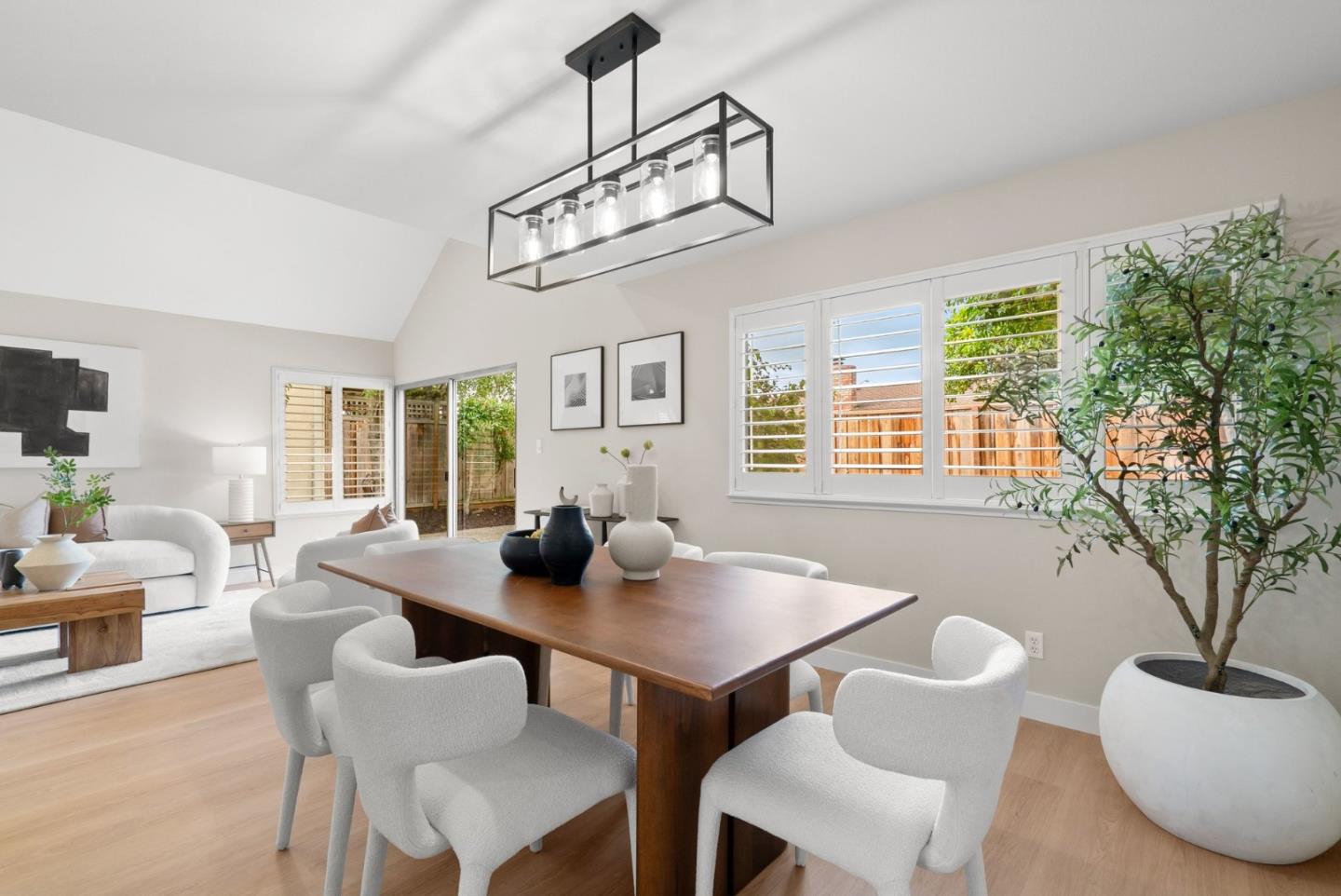 5070 Abbotford Court