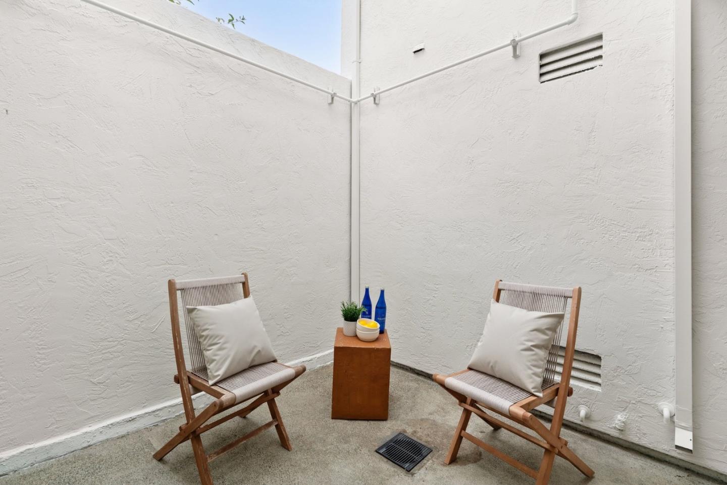5070 Abbotford Court