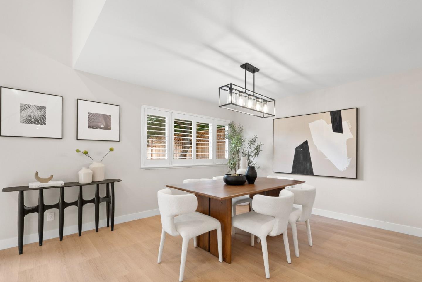 5070 Abbotford Court