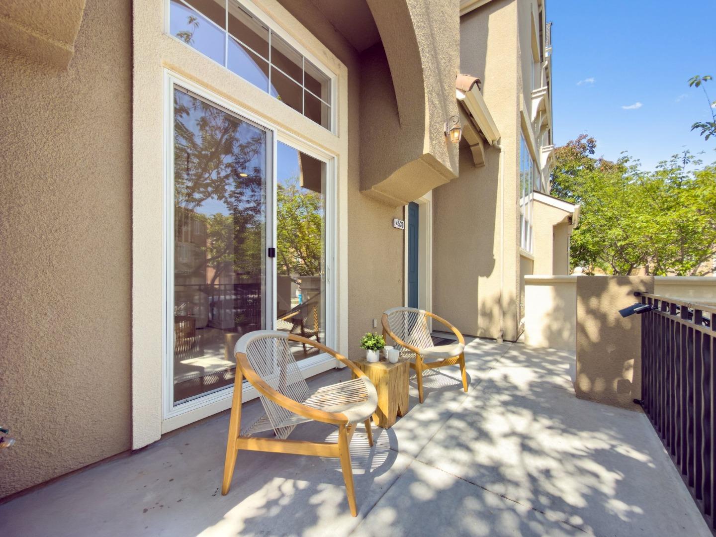 4530 Laird CIR