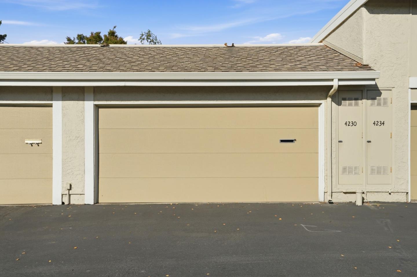 4230 Erie CT