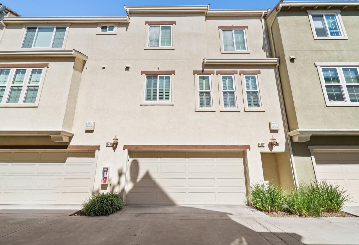 4408 Billings CIR