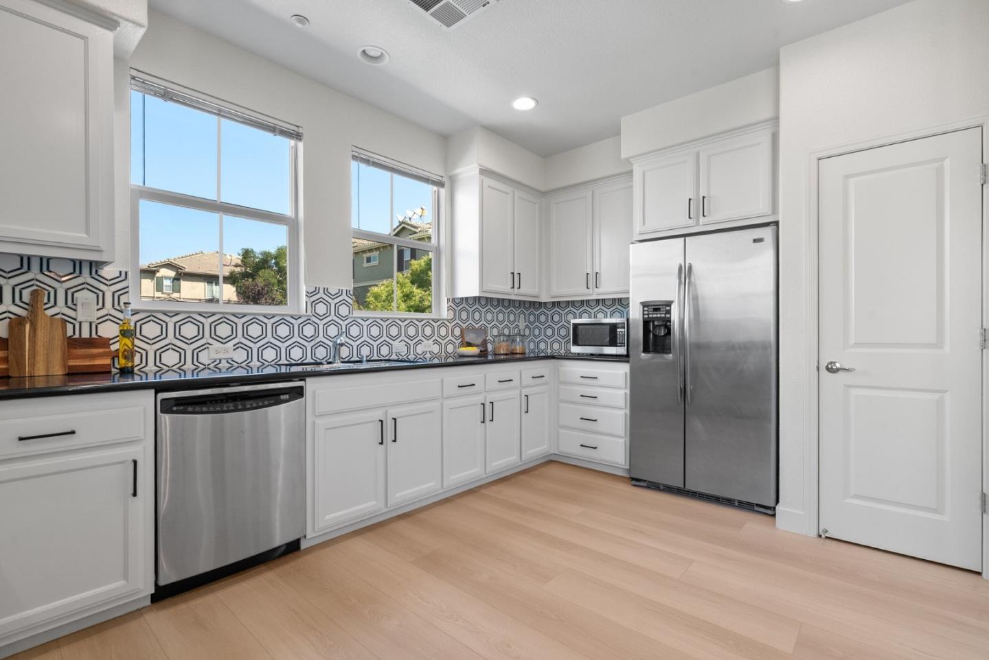 1520 Avina CIR 1
