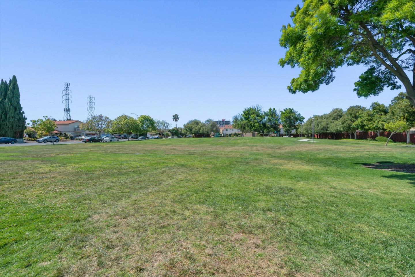 2230 Esperanca AVE