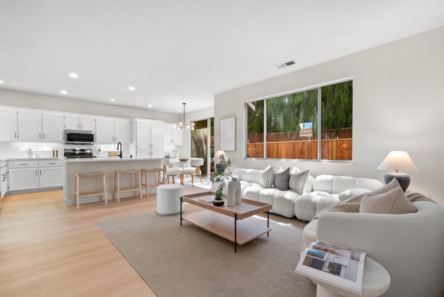 2230 Esperanca AVE