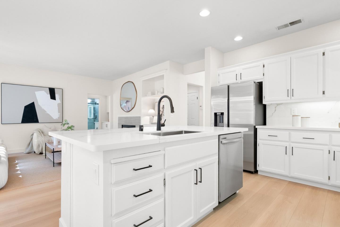 2230 Esperanca AVE