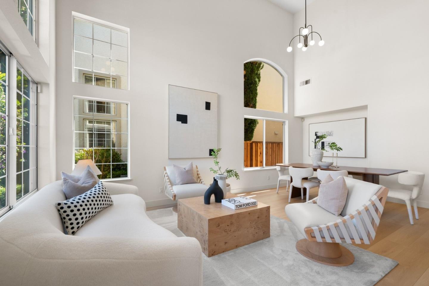 2230 Esperanca AVE