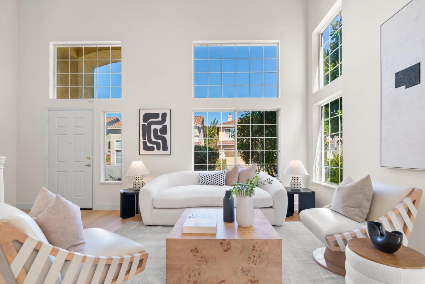 2230 Esperanca AVE