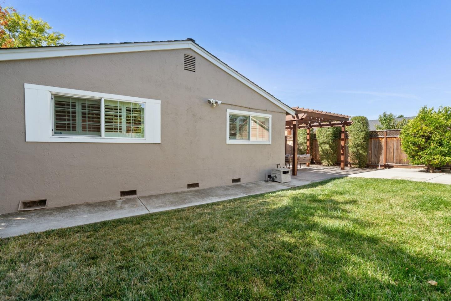 583 Modoc CT