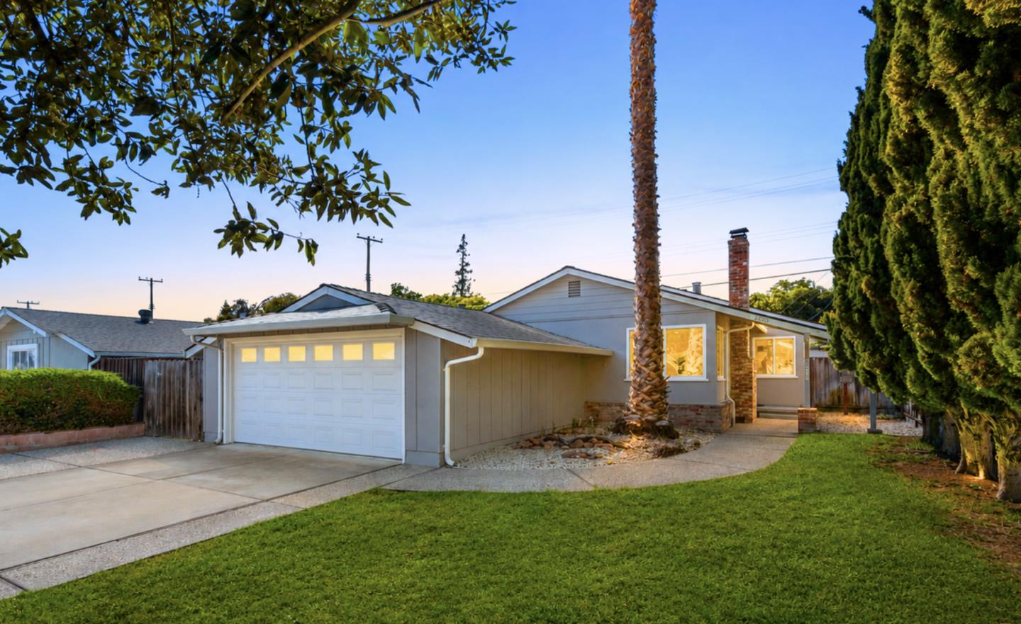 3250 Machado AVE