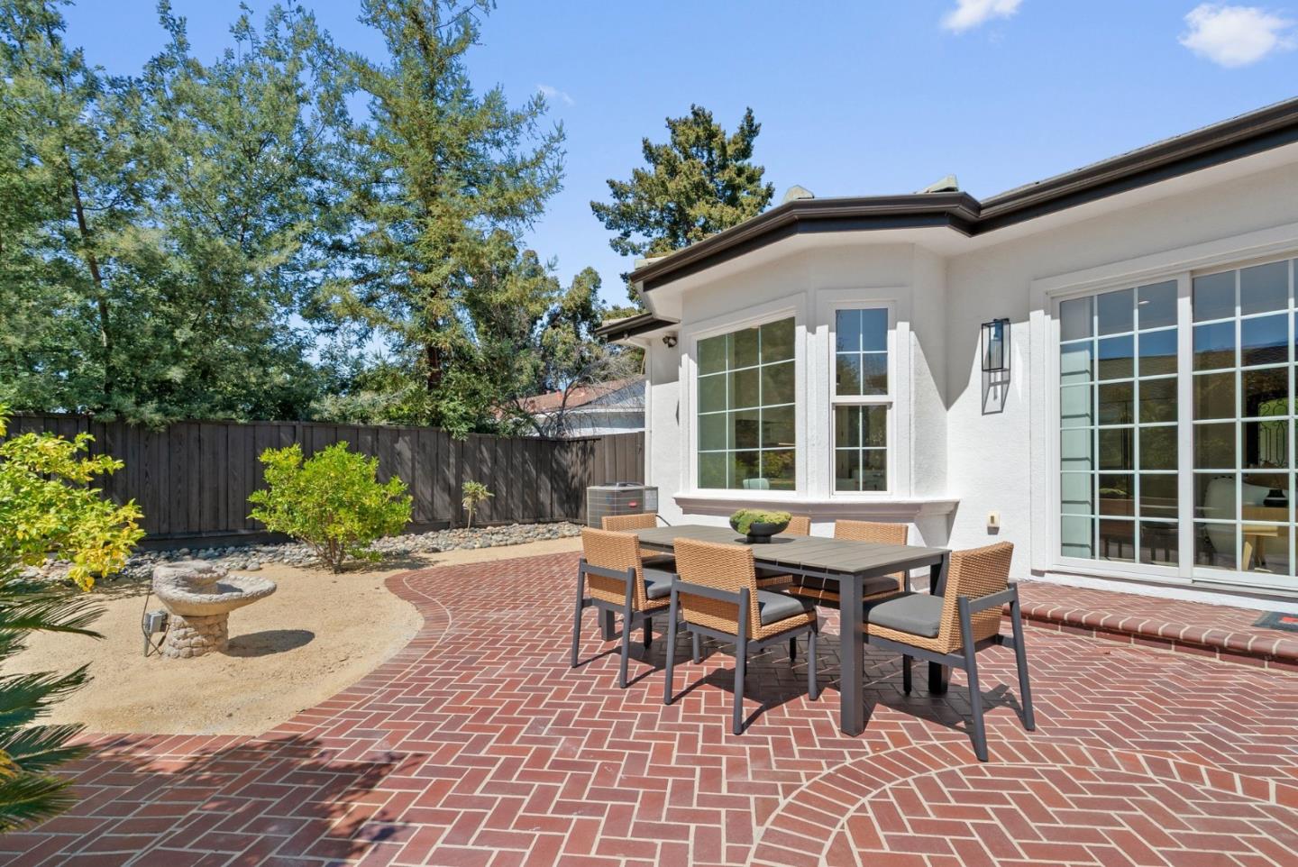 18802 Devon AVE