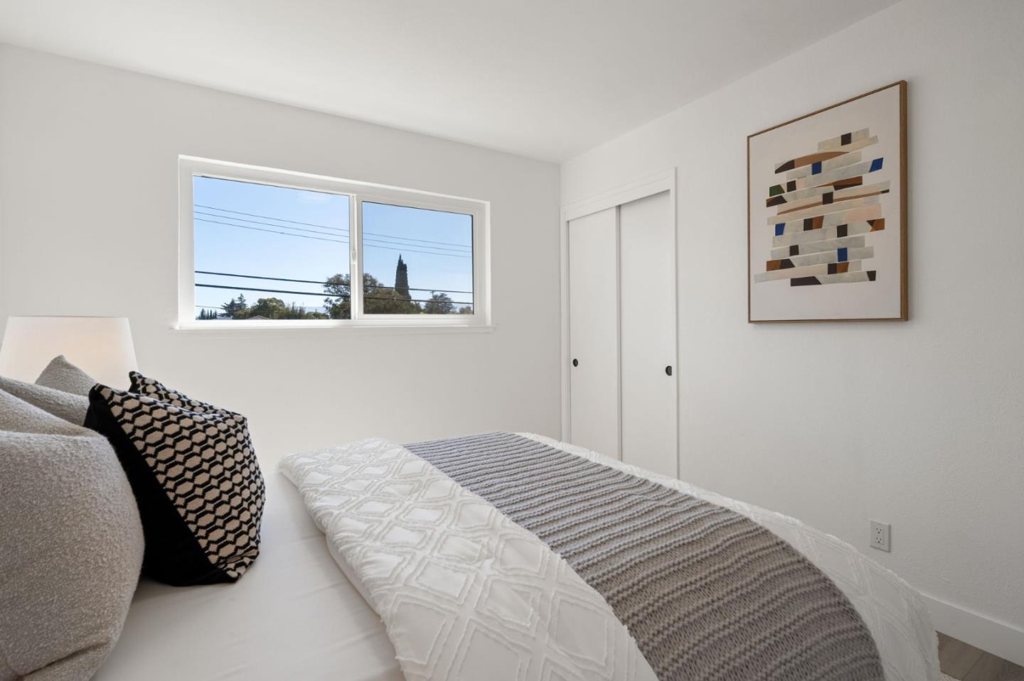 3282 Loma Alta DR