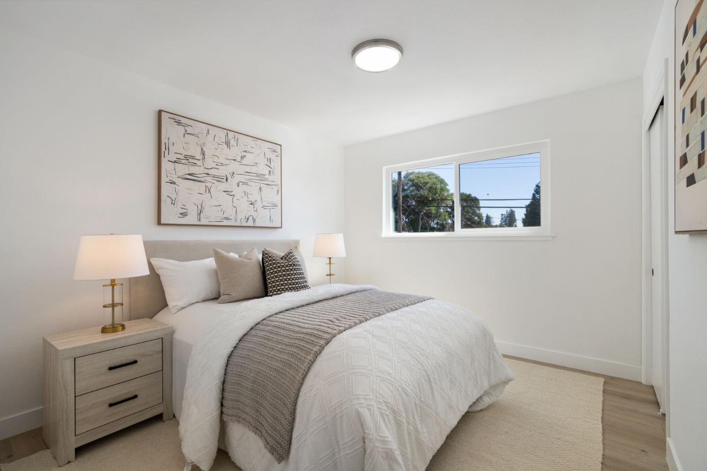 3282 Loma Alta DR