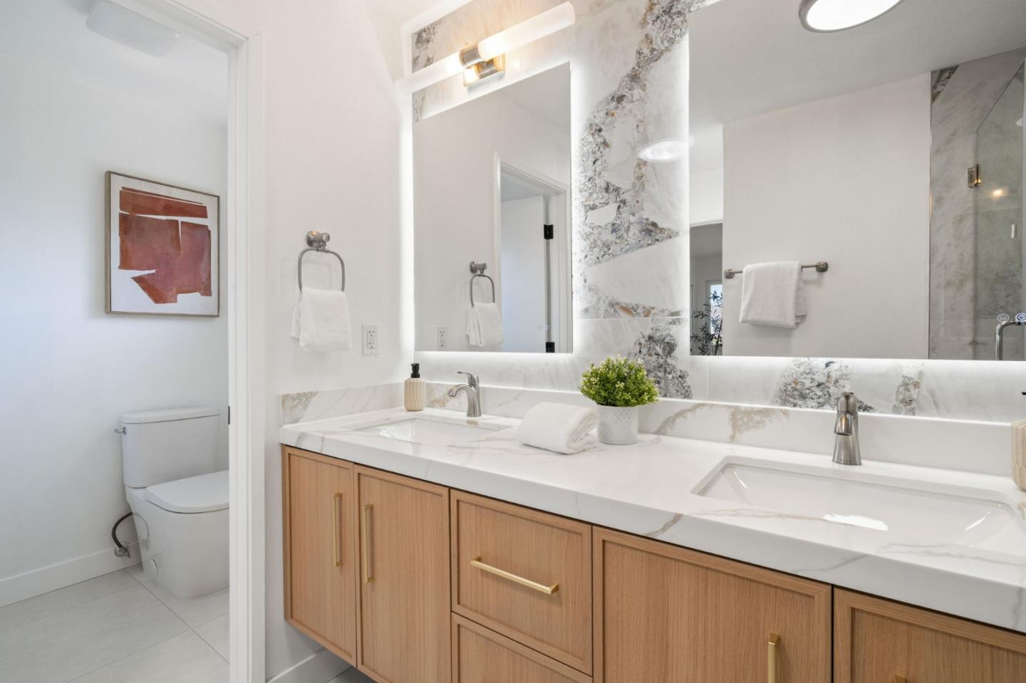 3282 Loma Alta DR