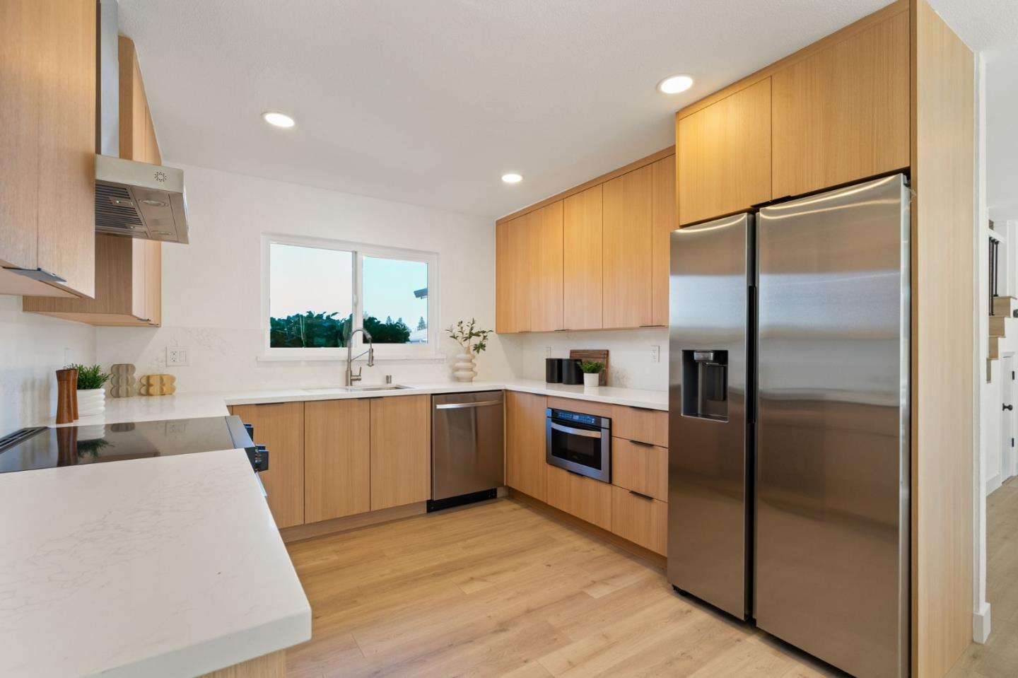 3282 Loma Alta DR