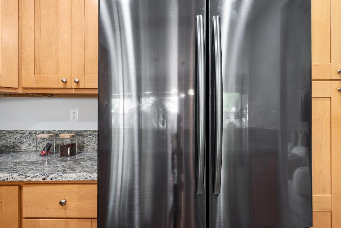 4042 Rio CT
