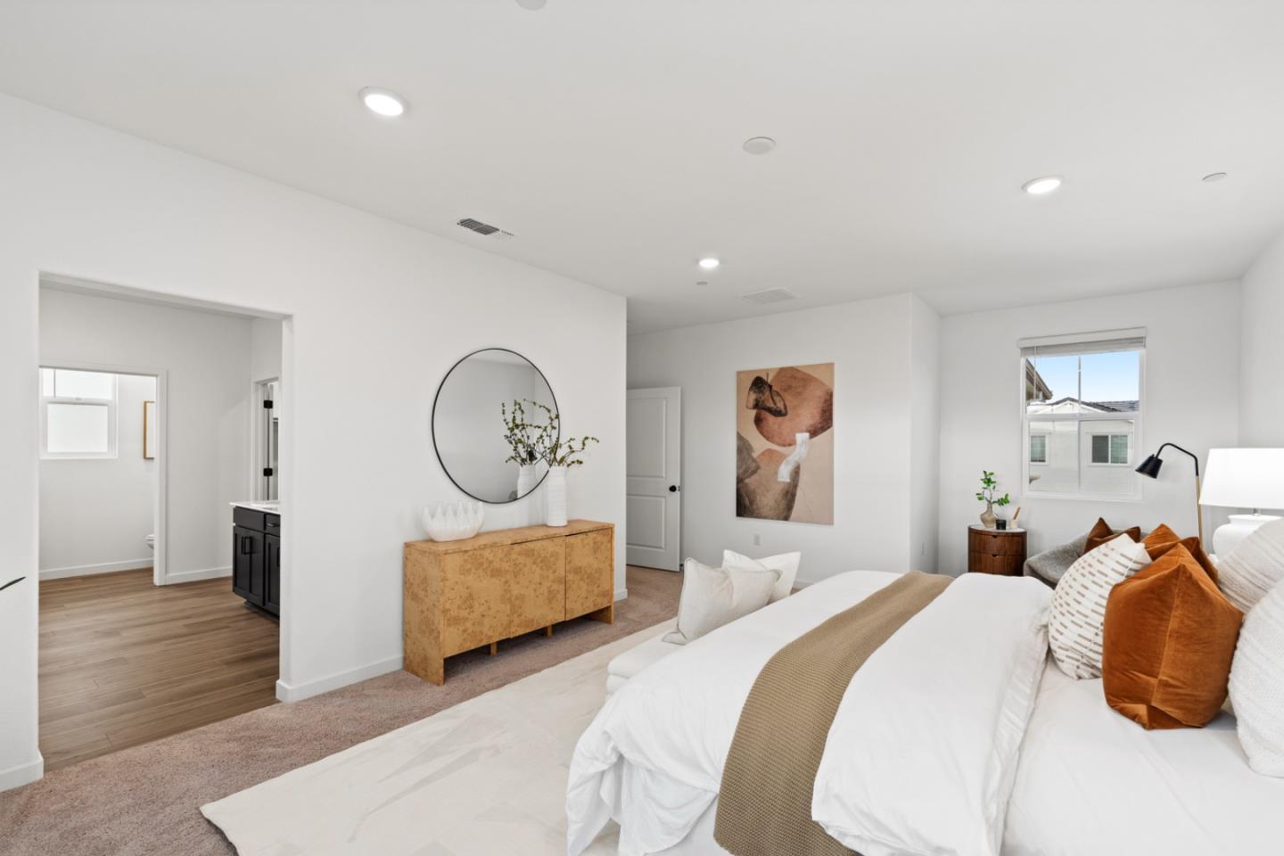 1506 N Central